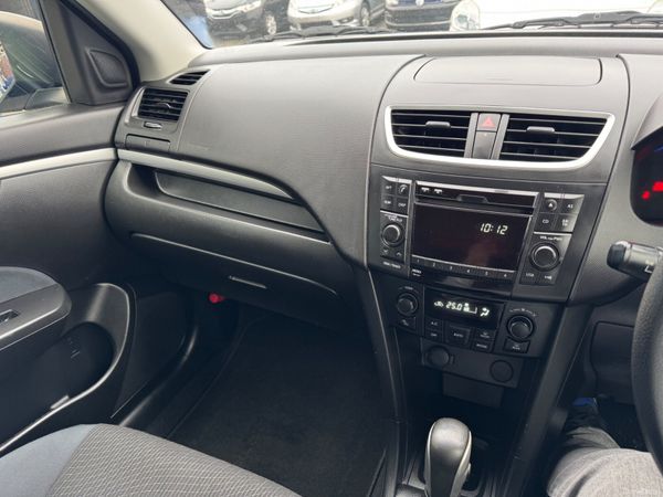 2015 Suzuki Swift Automatic 379739133