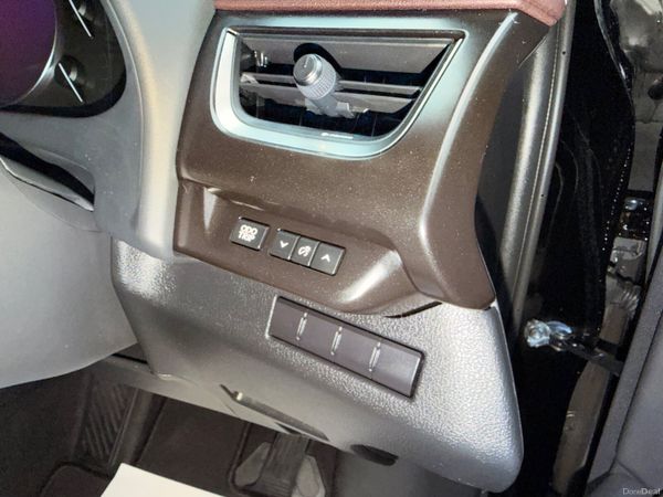 Lexus UX 2021 Luxury 379856913