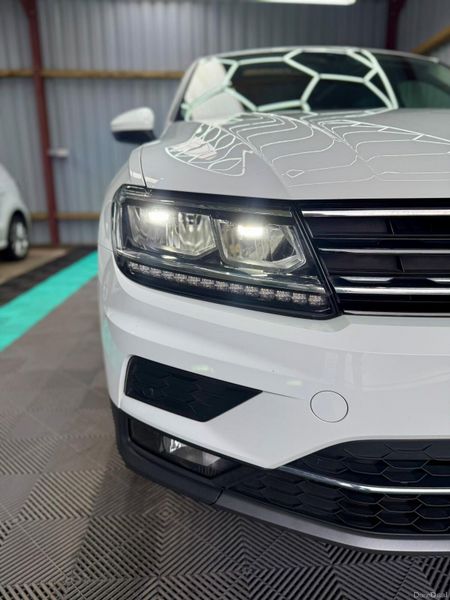 VW Tiguan 2020 (201) - Highline + Pano Sunroof! 379870205