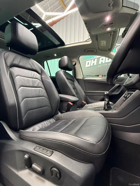 VW Tiguan 2020 (201) - Highline + Pano Sunroof! 379870211