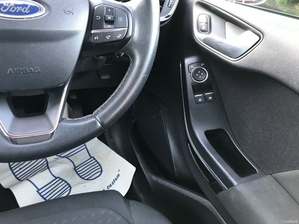 191 Ford Fiesta 1.1 Zetec 379876175