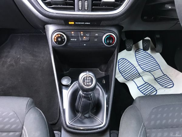 191 Ford Fiesta 1.1 Zetec 379876177