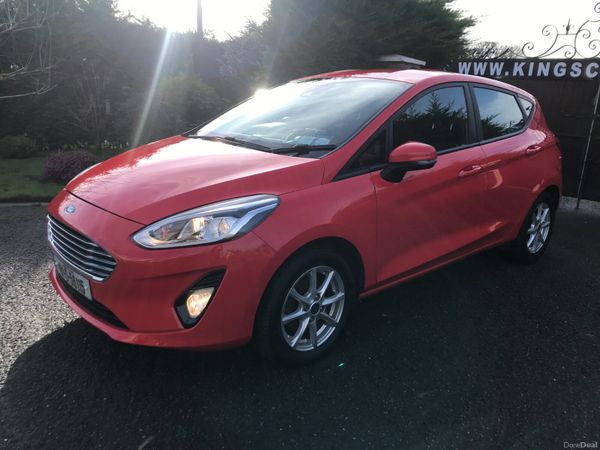 191 Ford Fiesta 1.1 Zetec 379876103