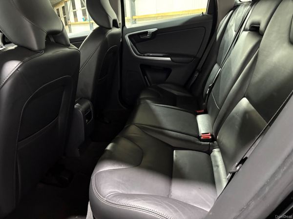 2017 Volvo XC60 D4 2.0 190 Bhp 379889193