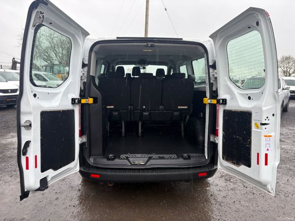 Ford Transit Custom 9 seater 379897177