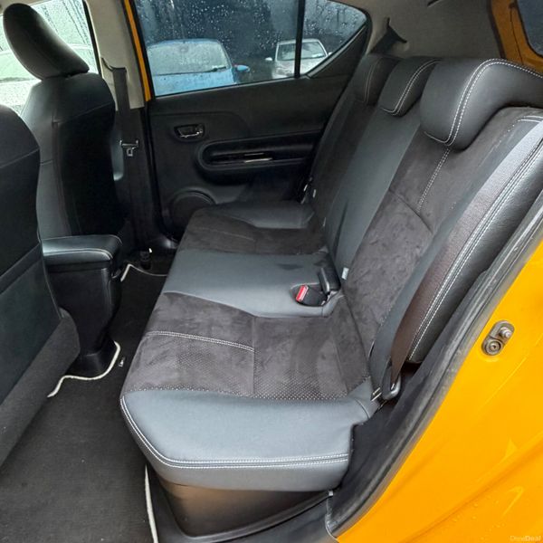 Toyota Aqua 2015 GG'S EDITION 379804409