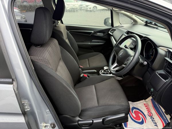 2019 Honda Fit 1.5 Hybrid Automatic 379807123