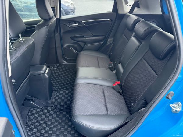 2016 Honda Jazz/Fit 1.5 Hybrid Automatic 379809895