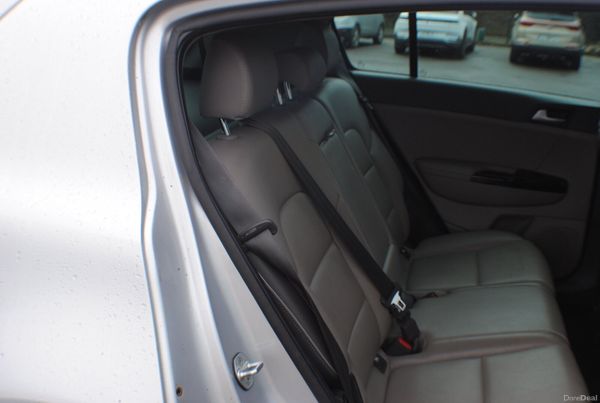 KIA SPORTAGE 1.7L PLATINUM SUV 2017 379812441