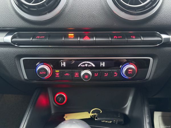 Audi A3 1.4 TFSI Auto with Apple CarPlay 379818477