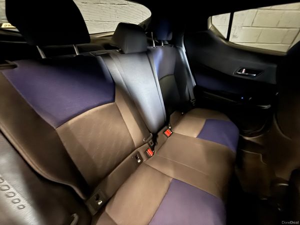 181 Toyota C-HR 1.2 Luna Sport *V Low Klms * 379823943