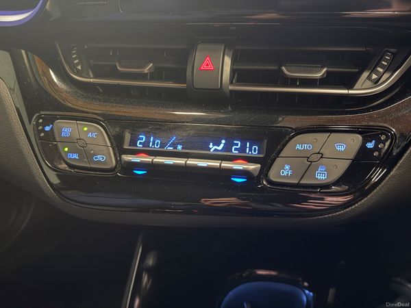 181 Toyota C-HR 1.2 Luna Sport *V Low Klms * 379823957