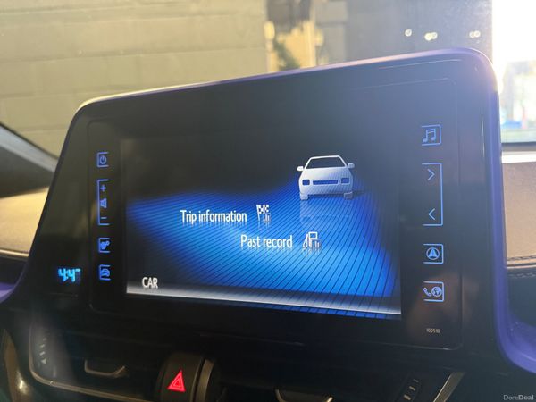 181 Toyota C-HR 1.2 Luna Sport *V Low Klms * 379823965