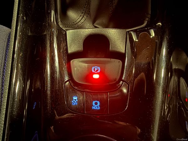 181 Toyota C-HR 1.2 Luna Sport *V Low Klms * 379823993