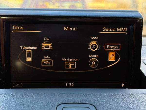 Audi A1 2016 379947305