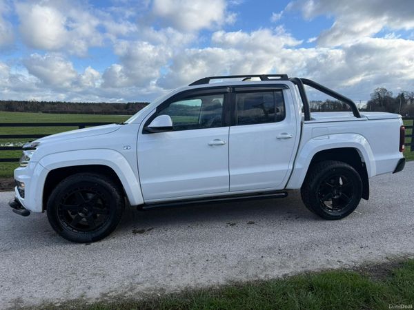 201 Volkswagen Amarok Black Ed***** 379950869