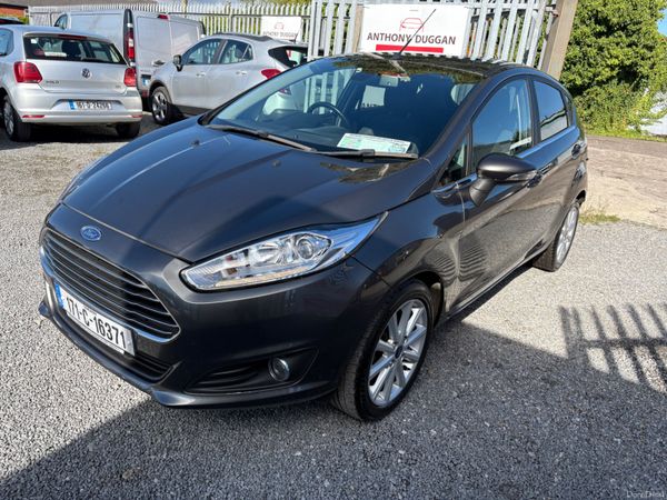 2017 Ford Fiesta Titanium 379971595