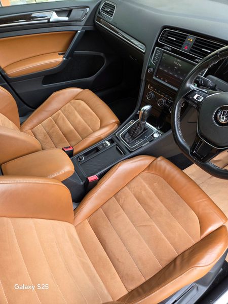 Volkswagen Golf 2015 379972309