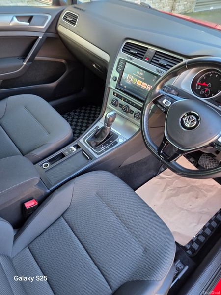 Volkswagen Golf 2017 1.2tsi comfort line 379973125