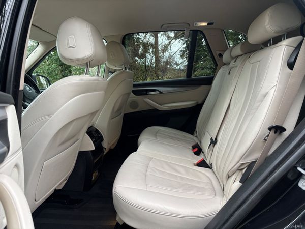 2015 BMW X5 xDrive30d SE 7 seater! 379981071