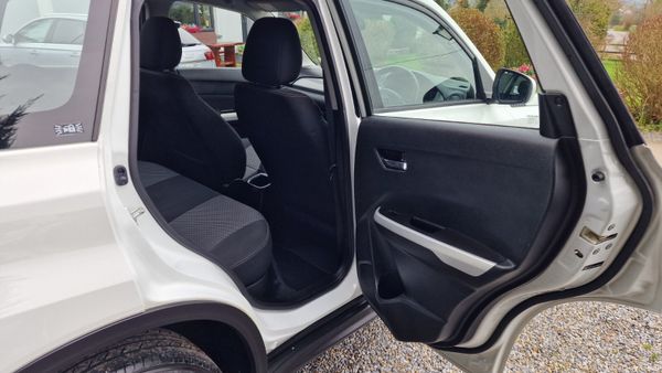 Suzuki Vitara 2016 1.6 Petrol Low Mileage! 379981201