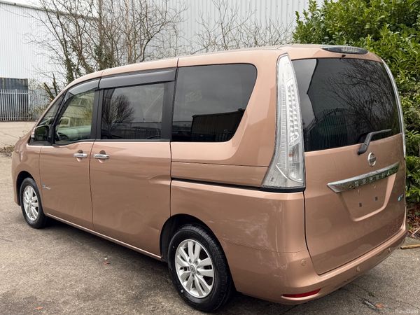 Nissan Serena 8 Seater Auto Self Charging Hybrid 379986327