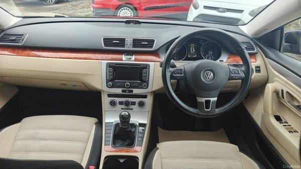 Volkswagen CC 2.0TDI 140 6 SPEED 379989587