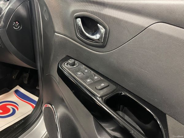 Renault Captur 2015 Intense 1.5 DCi 379904377