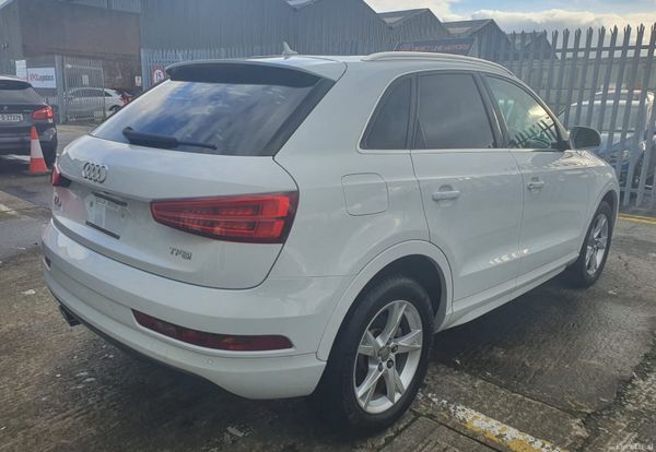 2017 Audi Q3 TFSI S-Tronic 379926839