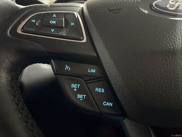 2016 Ford Focus Titanium 1.5 TDCi 120 Bhp 379927547