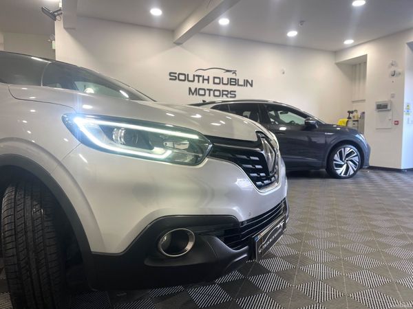 162 Renault Kadjar Dynamique -1 owner- High Spec 379930041