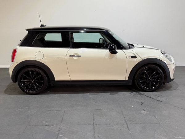 Mini Cooper 1.5L Petrol - Manual, Only 59k miles 380040451