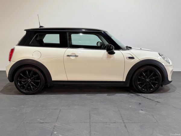 Mini Cooper 1.5L Petrol - Manual, Only 59k miles 380040427