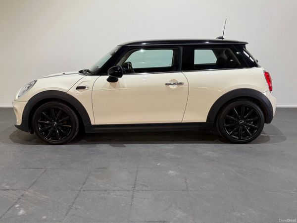 Mini Cooper 1.5L Petrol - Manual, Only 59k miles 380040431