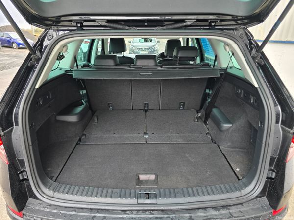 SKODA KODIAK STYLE WITH BLACK EDITION x MAXTON PAC 380047547