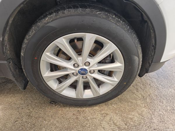 FORD KUGA 2016 HIGH SPEC TITANIUM MODEL 380047911