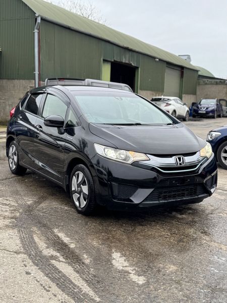 HONDA FIT 1.5L Hybrid Auto 2015 62000KM High Spec 380049515