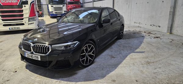 BMW 5-Series 2023 380052477