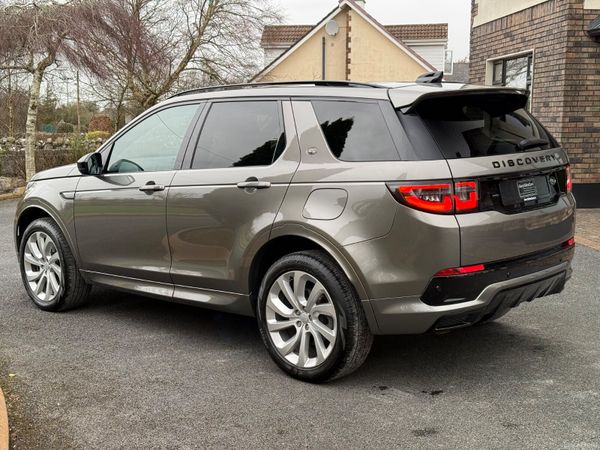 Now Reserved! 221 Land Rover Discovery Sport PHEV! 380029627