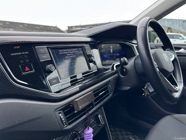 231 Volkswagen Polo 1.0 380034059