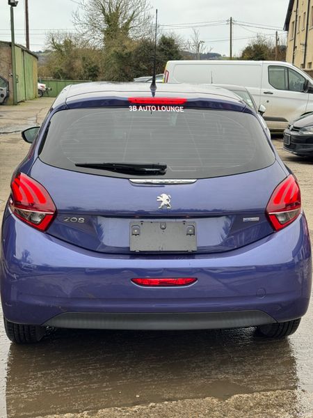 Peugeot 208 1.2 Automatic 32000KM 2016 380037339