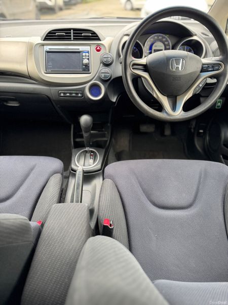 HONDA FIT 1.3L Automatic HYBRID 50000KM 2011 380039199