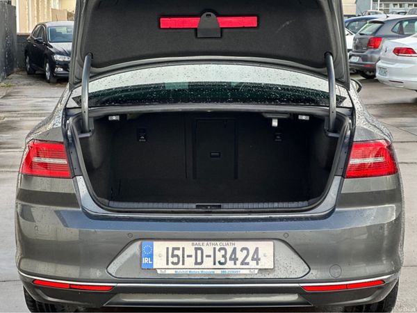 Volkswagen Passat HIGHLINE 1.6 TDI MANUAL 6SPEED F 380169057