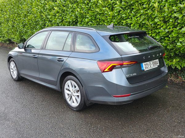 2022 Skoda Octavia Ambiente 2.0 TDI Estate 380180213