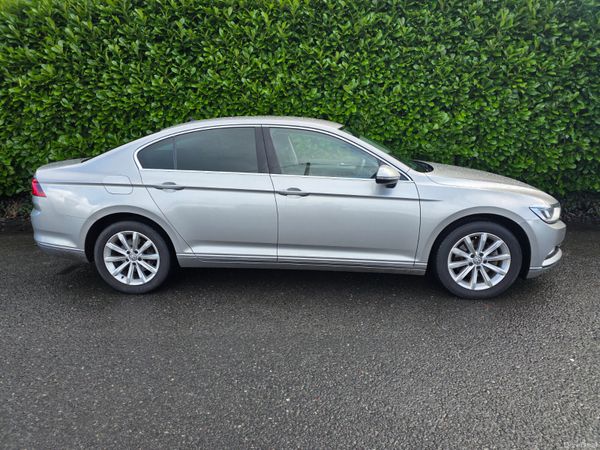 Volkswagen Passat Highline 1.6 TDI 120 BHP 380181331