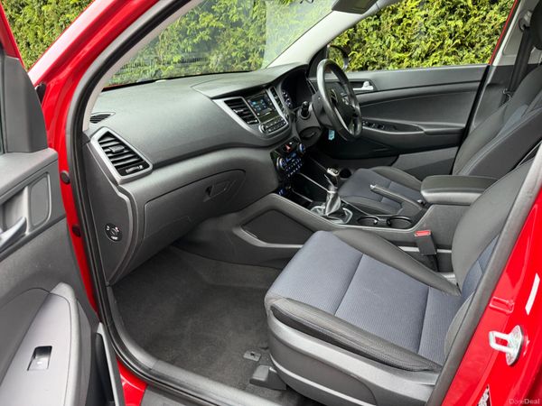 Tucson 2015 COMFORT 1.7 CRDi NEW NCT 02-27 380182371