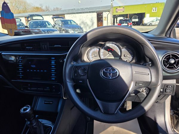 Lovely Toyota Auris Terra NCT Warranty 380195053