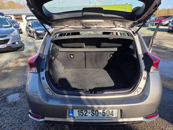 Lovely Toyota Auris Terra NCT Warranty 380195065