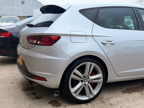 SEAT Leon  CUPRA 290 380259155