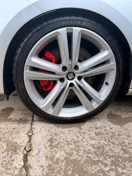 SEAT Leon  CUPRA 290 380259161